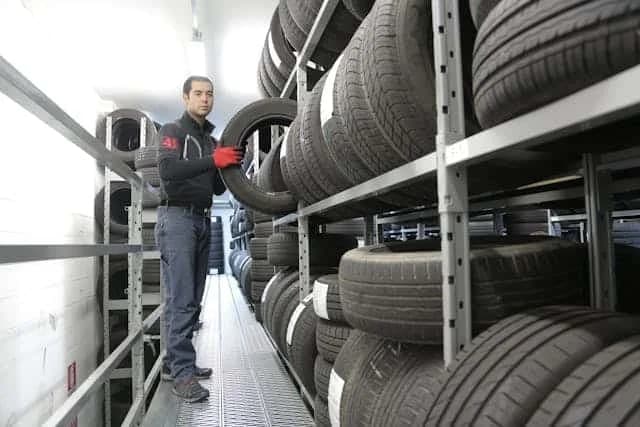Beneficiile neasteptate ale anvelopelor resapate pentru bugetul tau